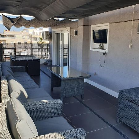 Beachside Apartment In 또레비에하 외부 사진